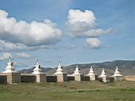 08 - Stupas in Erdene-Zuu.JPG